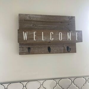 Entryway Gray Barn Wood Farmhouse Welcome Mail Station with Hooks